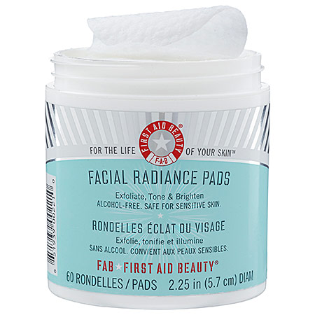first-aid-beauty-facial-radiance-pads