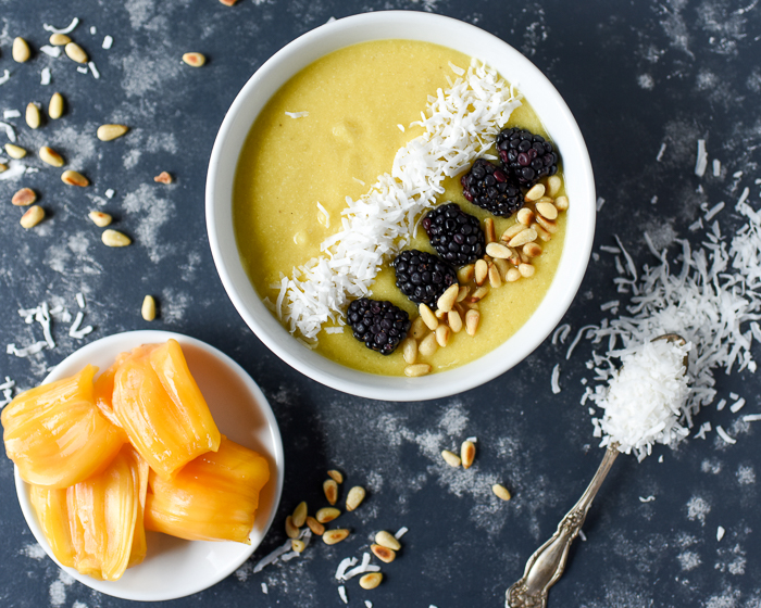 Minimalist Baker’s Go-To Smoothie Bowl