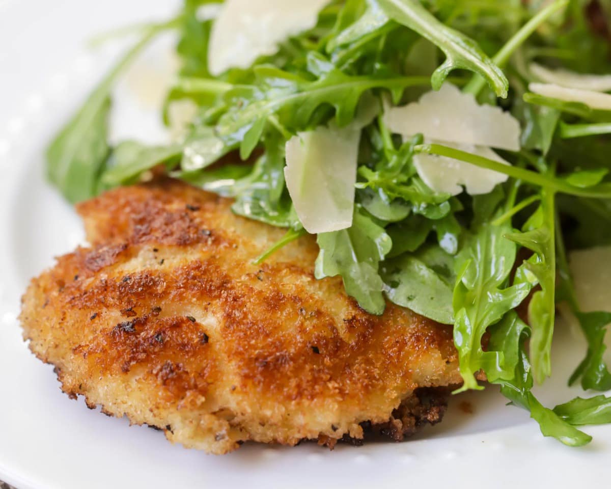 Lil' Luna's Crispy Chicken with Arugula and a Lemon Vinaigrette